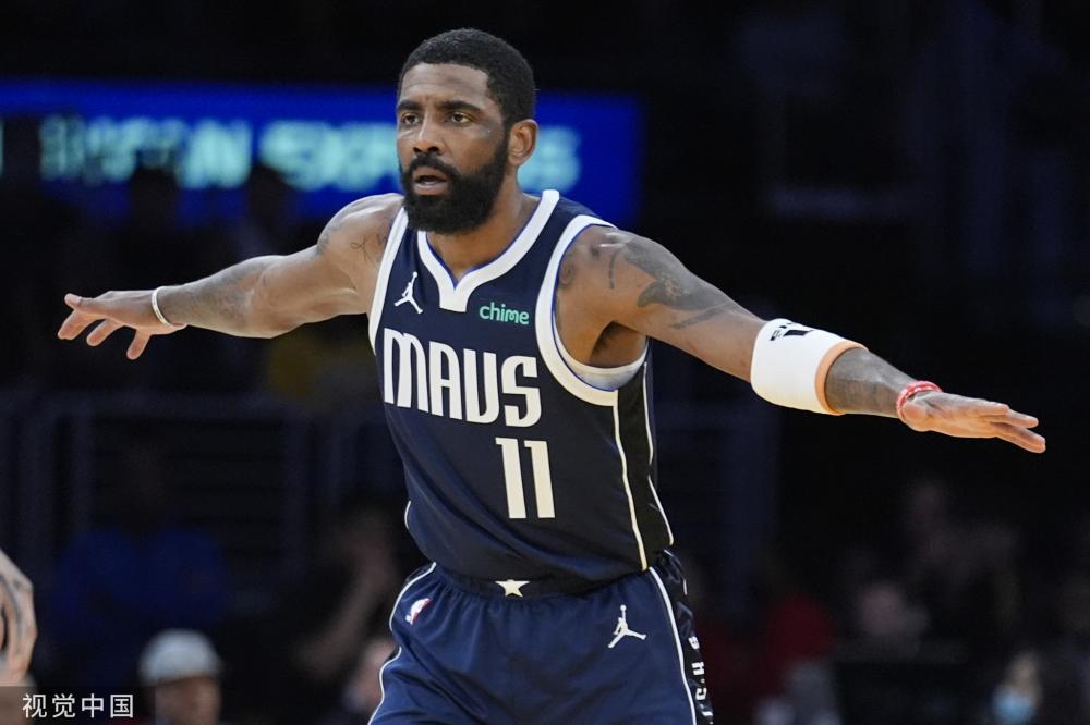 足球发展的 足球发展的