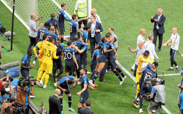 对于球员个 对于球员个